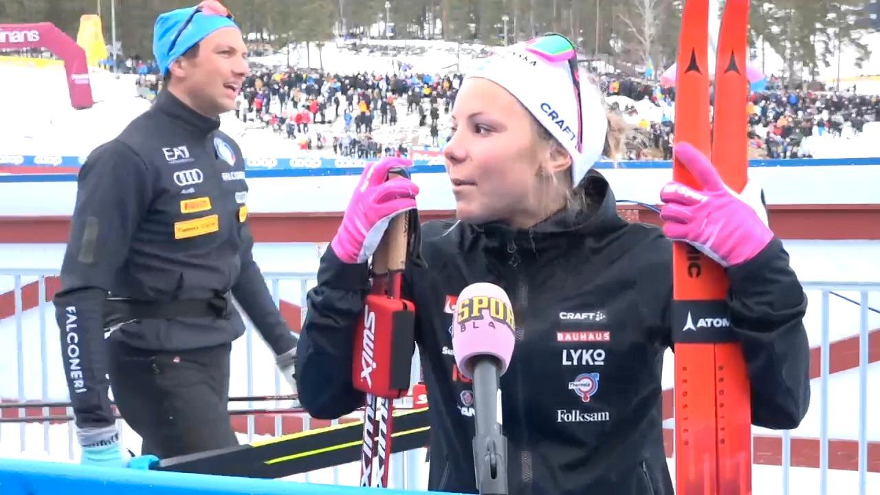 Johanna Hagström i tårar efter uttåget.