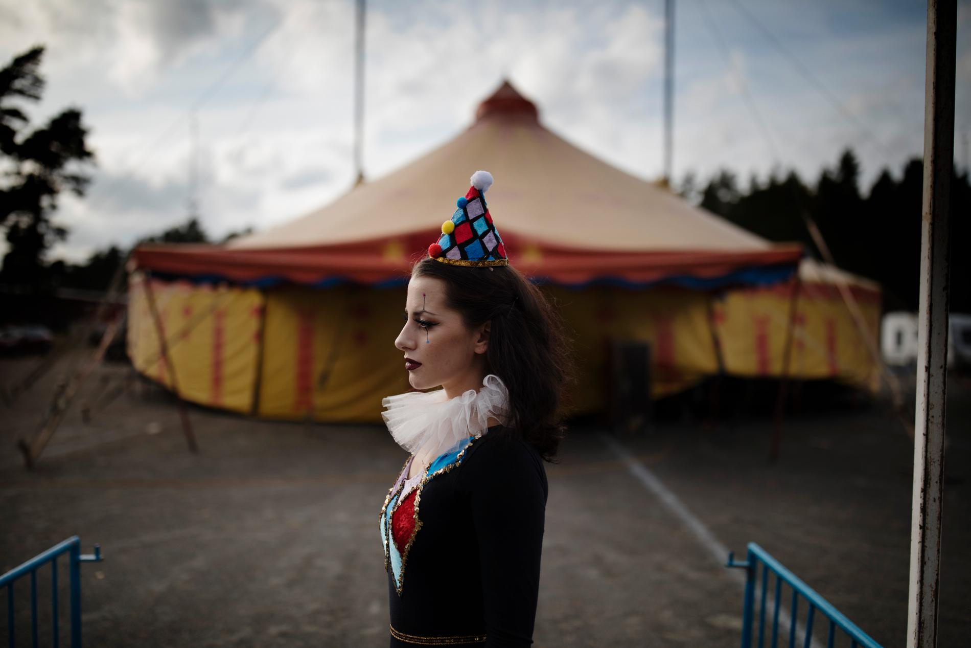 Simona Danailova Rhodin är sjunde generationens cirkusprinsessa. Pressbild.