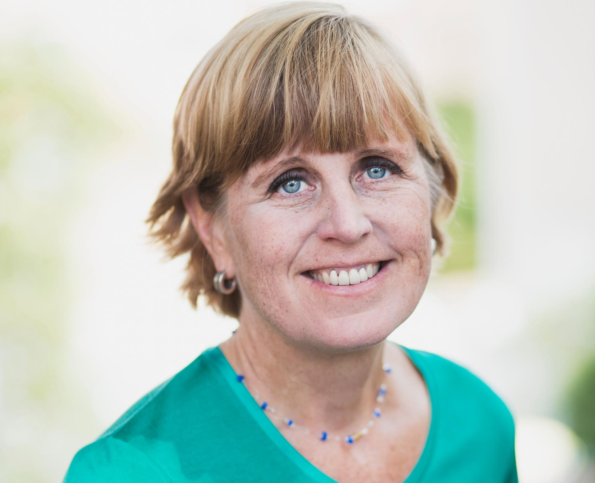 Lena Ingelstam, internationell chef på Rädda Barnen, är kritisk till utrikesministerns agerande.