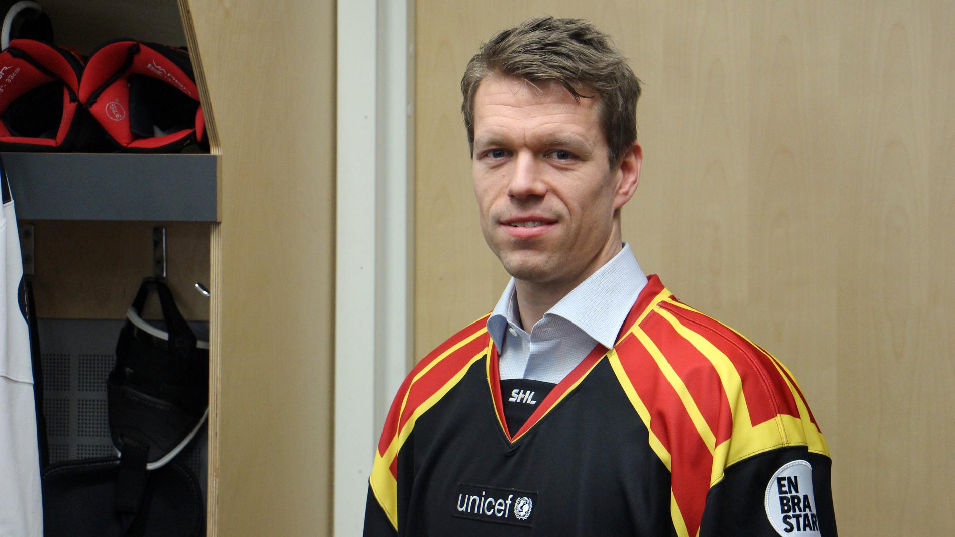 Nicklas Danielsson tillbaka i Brynäs-tröjan till hösten.