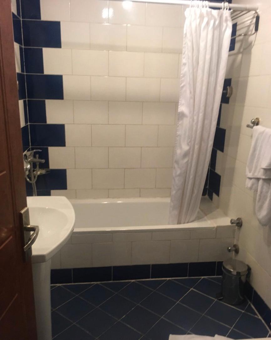 Ett badrum på hotellet.