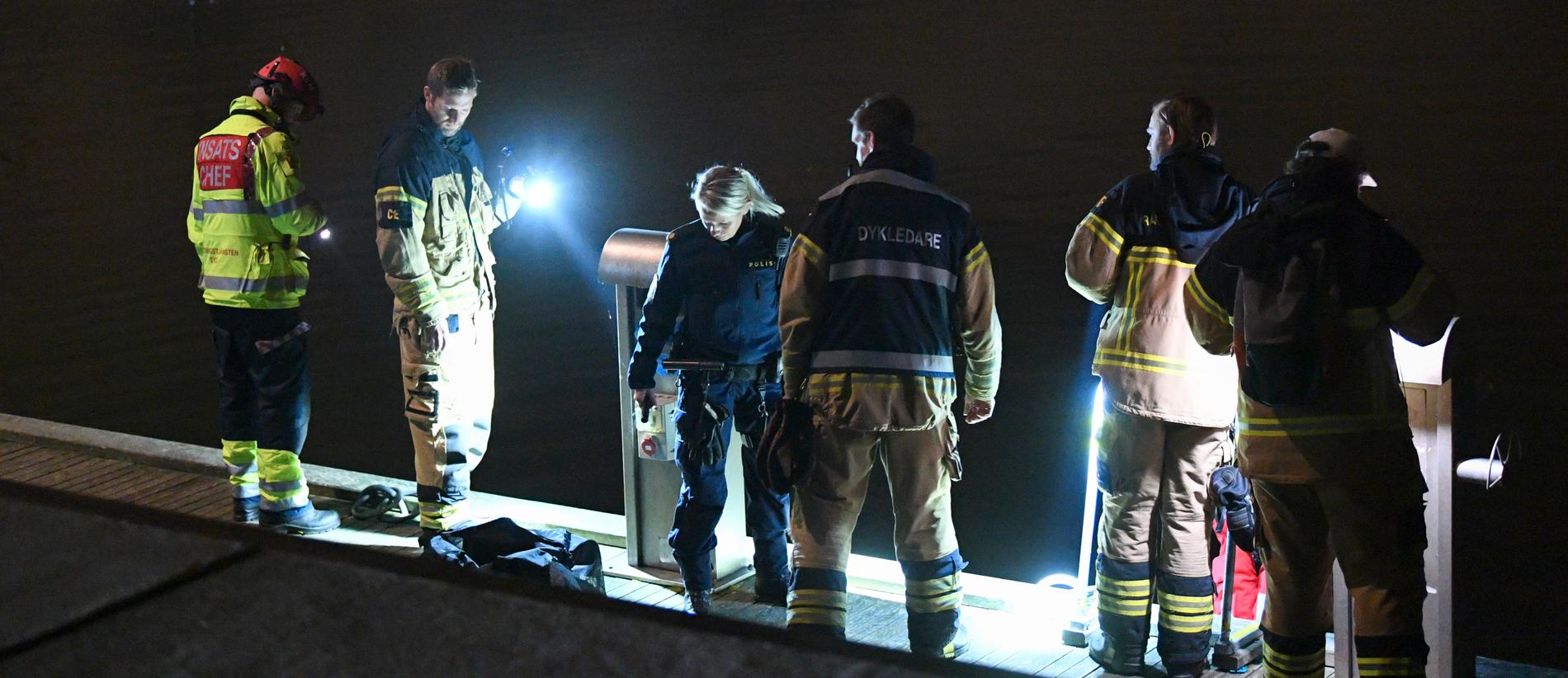 Polis och räddningstjänst på plats vid Sundspromenaden i Malmö den 8 november. 