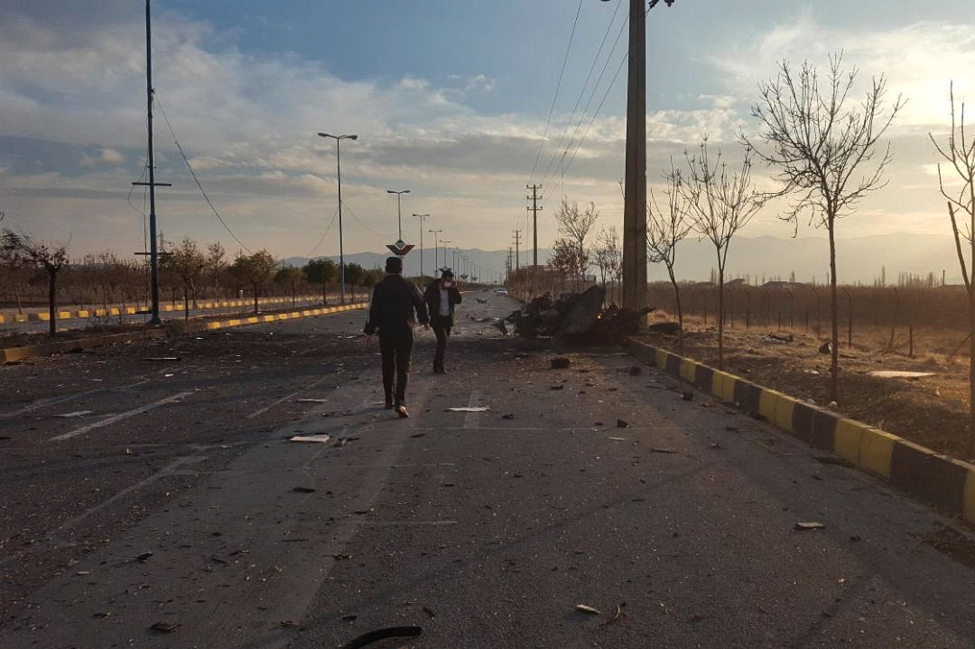 Attacken ägde rum på en väg öster om Teheran på fredagen.