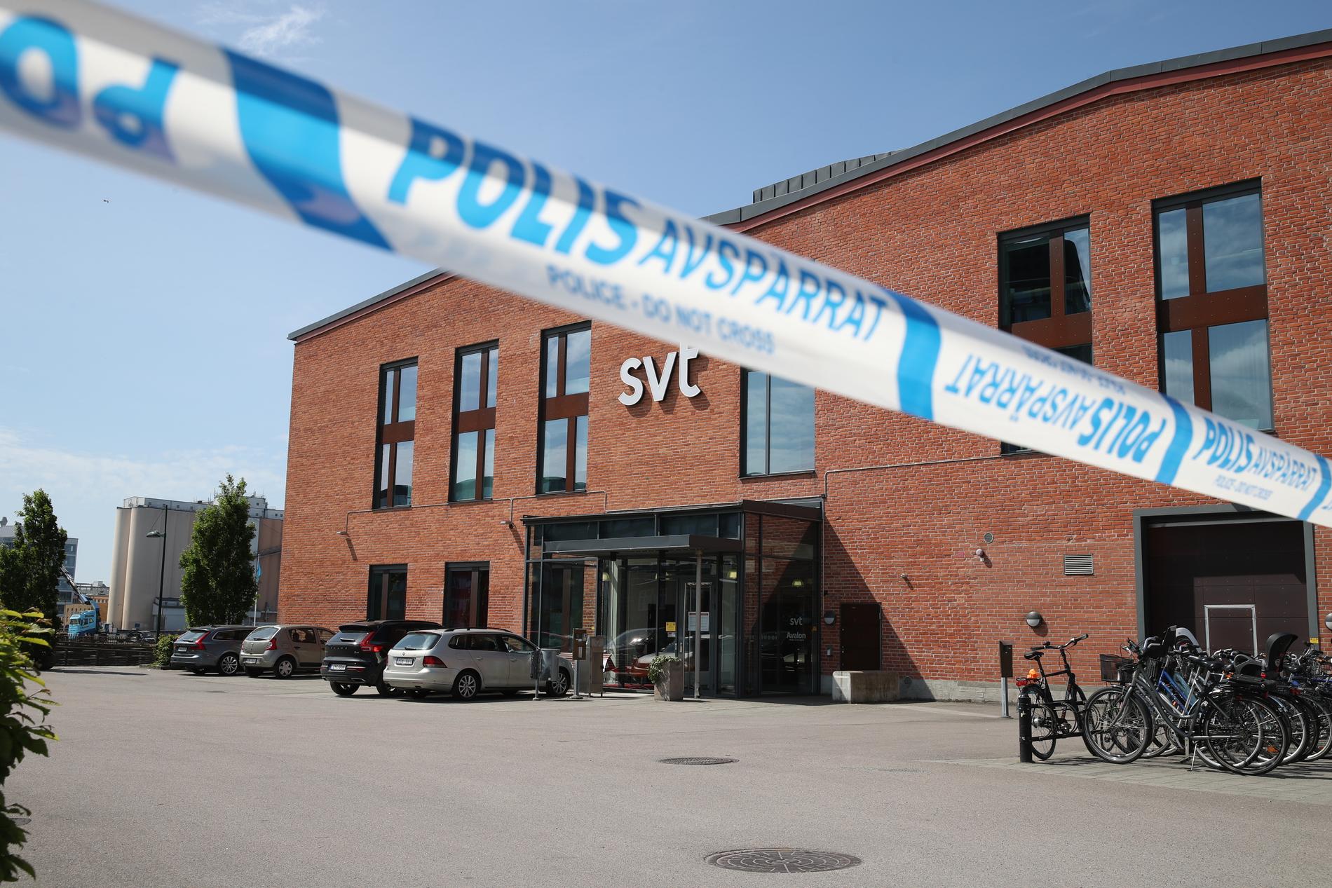 Ett misstänkt föremål har hittats på SVT:s redaktion i Malmö.