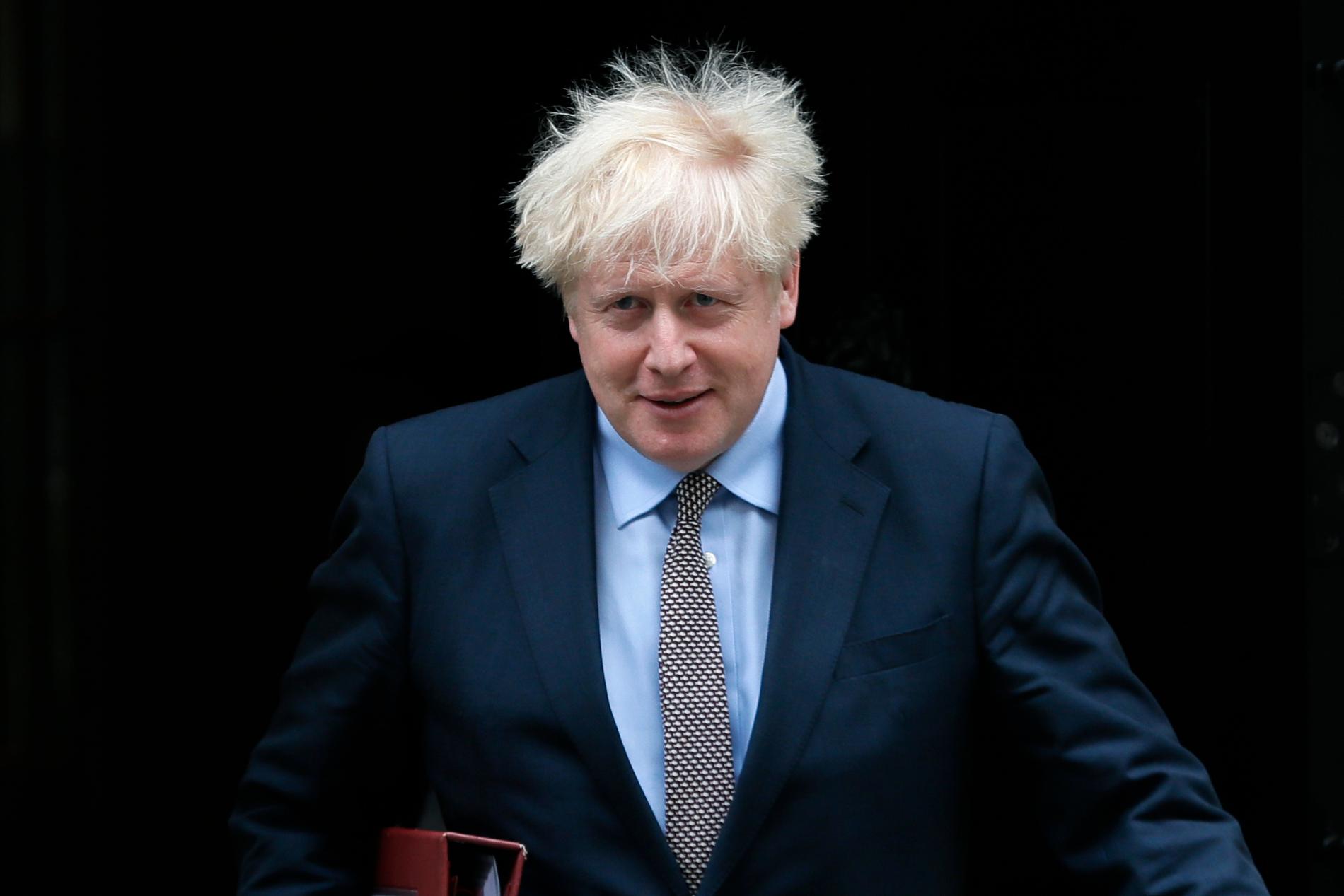 Storbritanniens premiärminister Boris Johnson spelar högt i brexit-frågan.