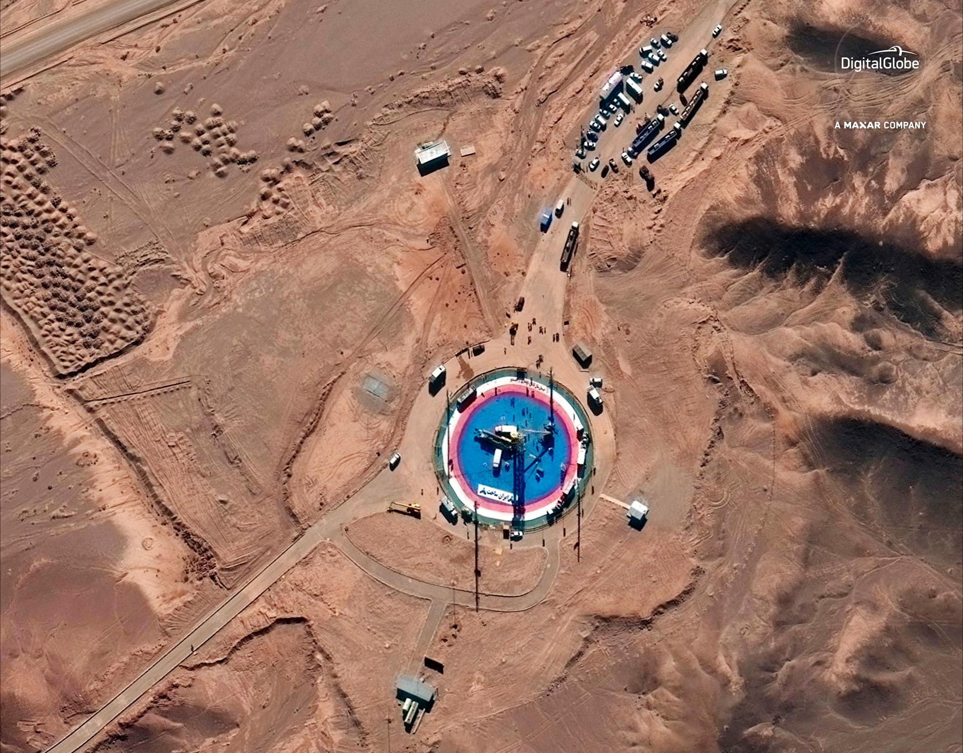 Satellitbild visar Imam Khomeini space center. Enligt USA används rymdbasen i hemlighet för att ta fram ballistiska missiler.