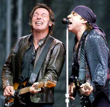 Springsteen och Steve van Zandt har hittat formen igen.