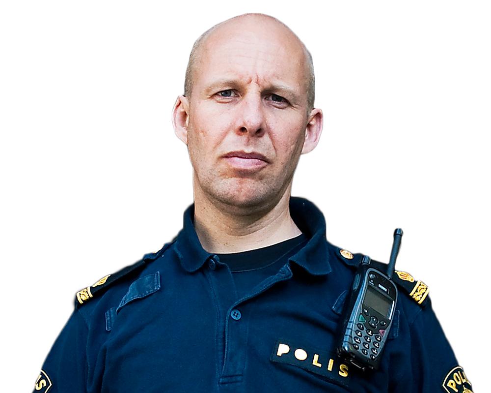 Rent mjöl i påsen?  Polisforskaren Stefan Holgersson visar hur polisen fuskar med brottsstatistik.
Foto: MARGARETA BLOOM SANDEBÄCK