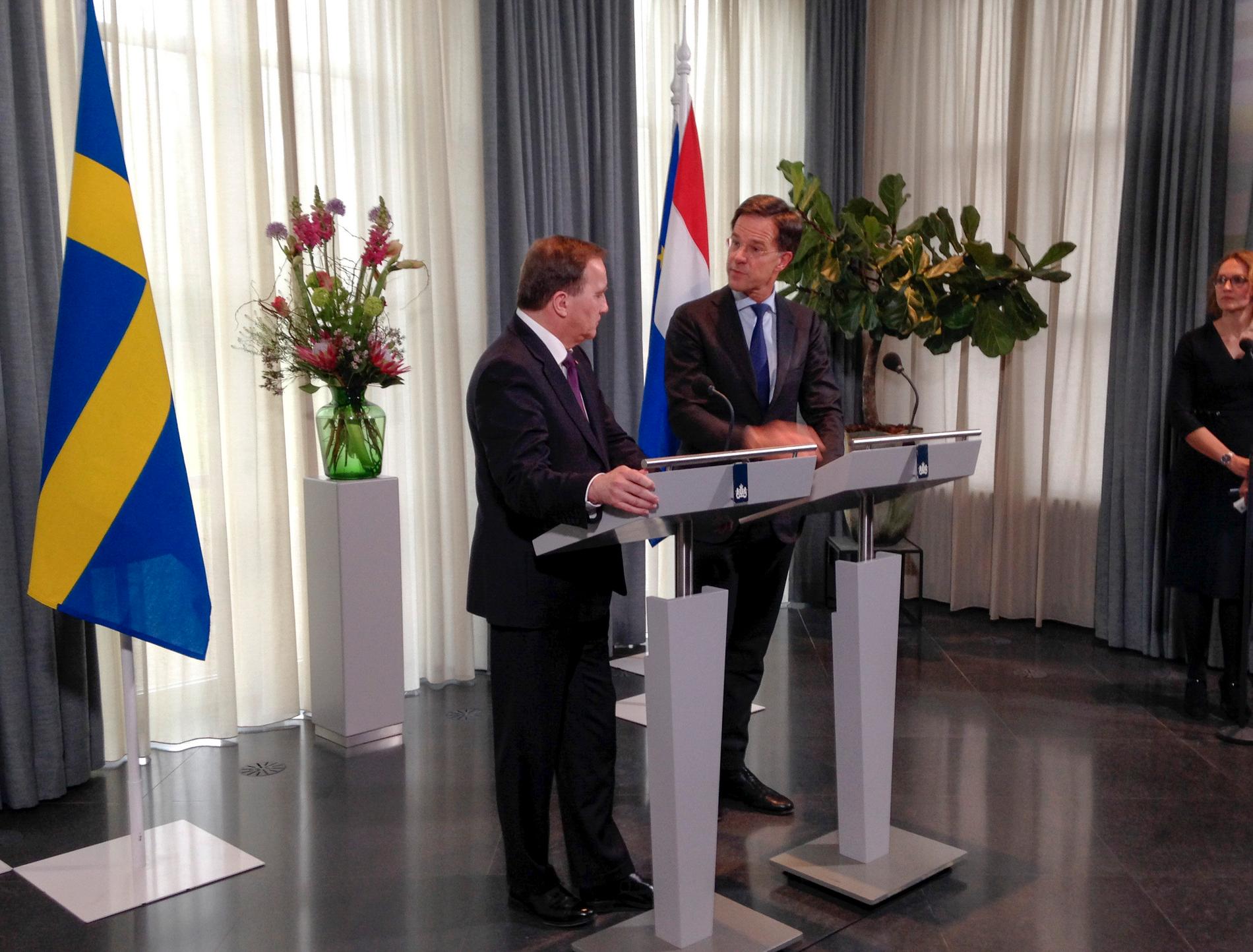 Statsminister Stefan Löfven på besök hos Nederländernas premiärminister Mark Rutte i Haag.