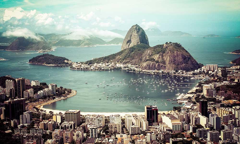 Rio de Janeiro hotas av stora översvämningar.