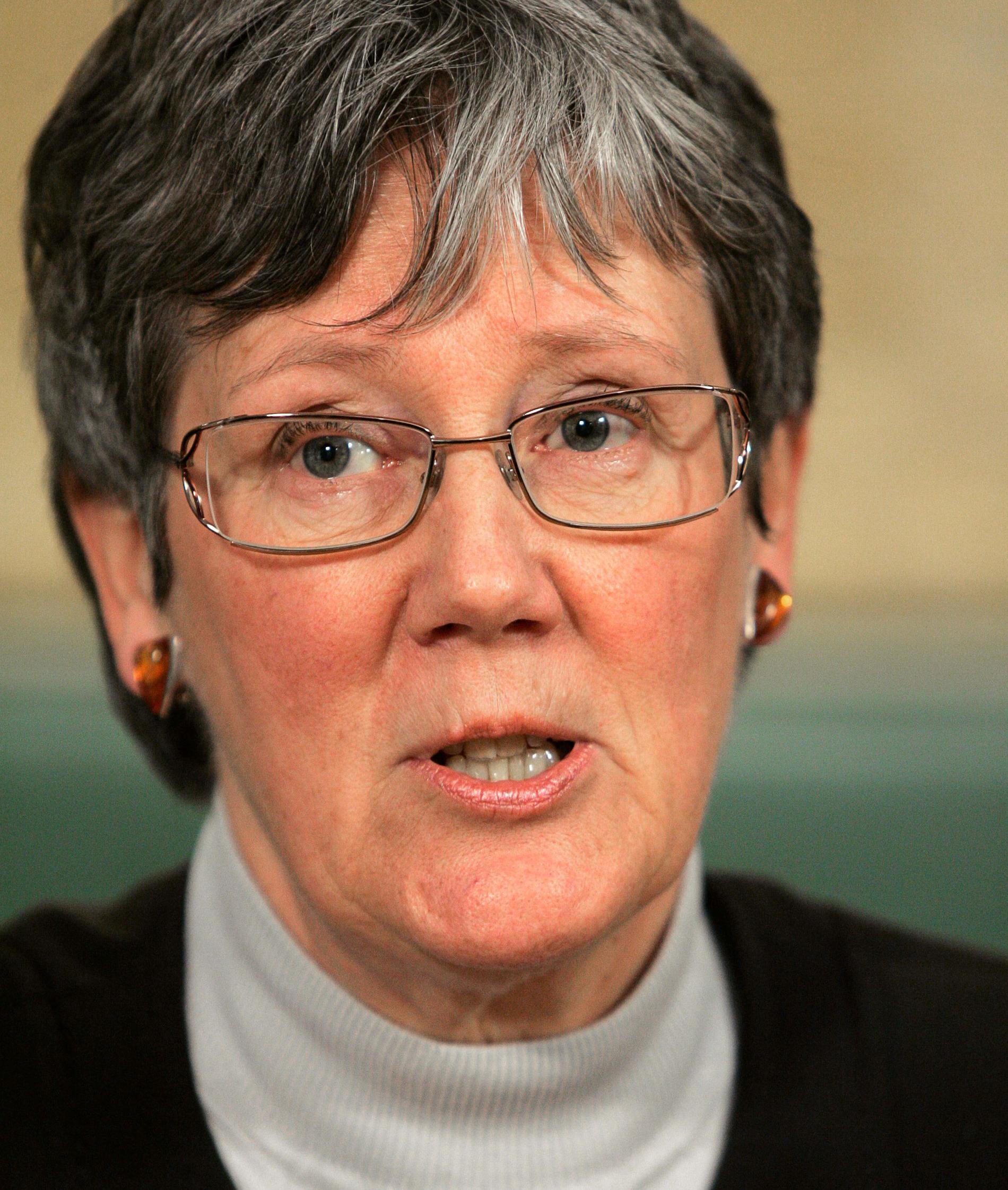 Lena Hjelm-Wallén var Sveriges utrikesminister 1994–1998.