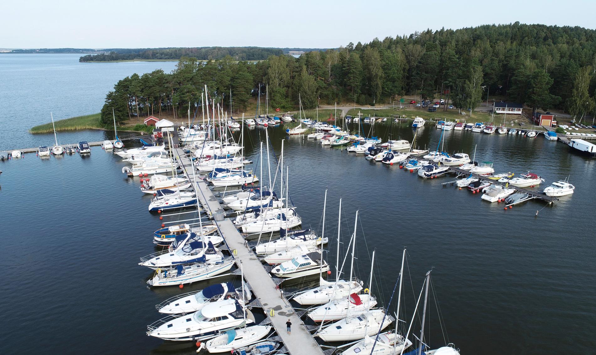 Svenska båtägare kan nu skrota sina gamla fritidsbåtar utan kostnad. Arkivbild.