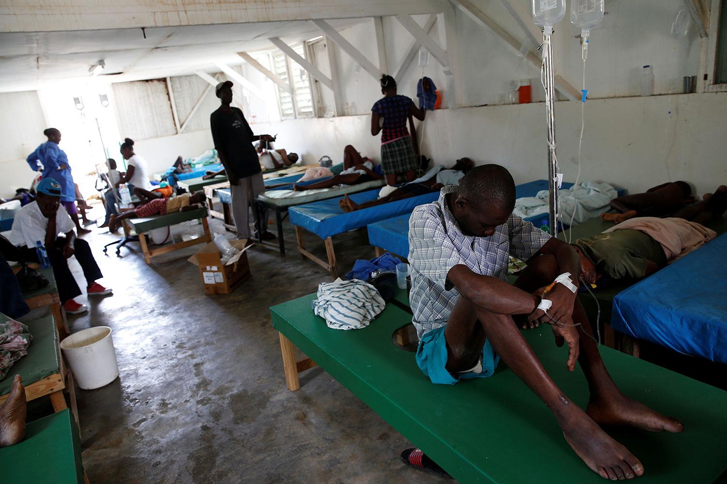 Spridningen av kolera har ökat dramatiskt efter orkanen.