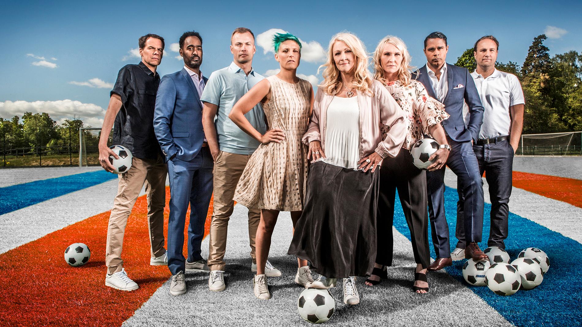 Björn Nordling, David Fjäll, Markus Johanesson, Lisa Ek, Jane Björk,  Frida Östberg, Daniel Nannskog och Chris Härenstam jobbar med  EM-fotbollen för SVT. 
