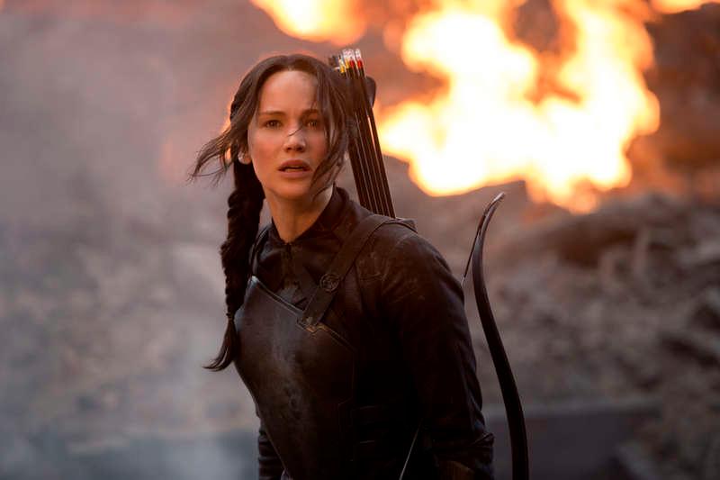 Jennifer Lawrence som Katniss Everdeen i ”The hunger games - Mockingjay del 1”.