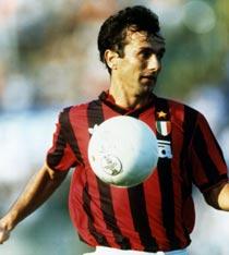 Segerorganisatör Dejan Savicevic låg bakom allt när Milan utklassade Barcelona.