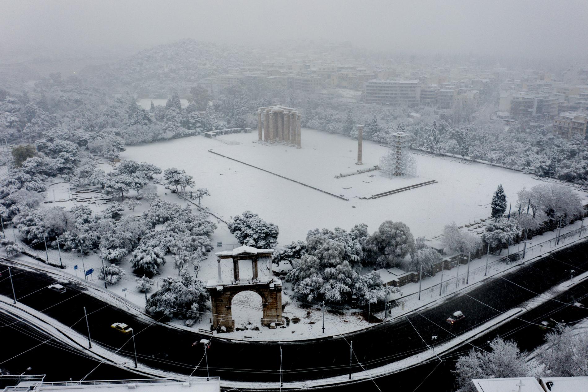 Zeus tempel (det som finns kvar) har sett varmare dagar.