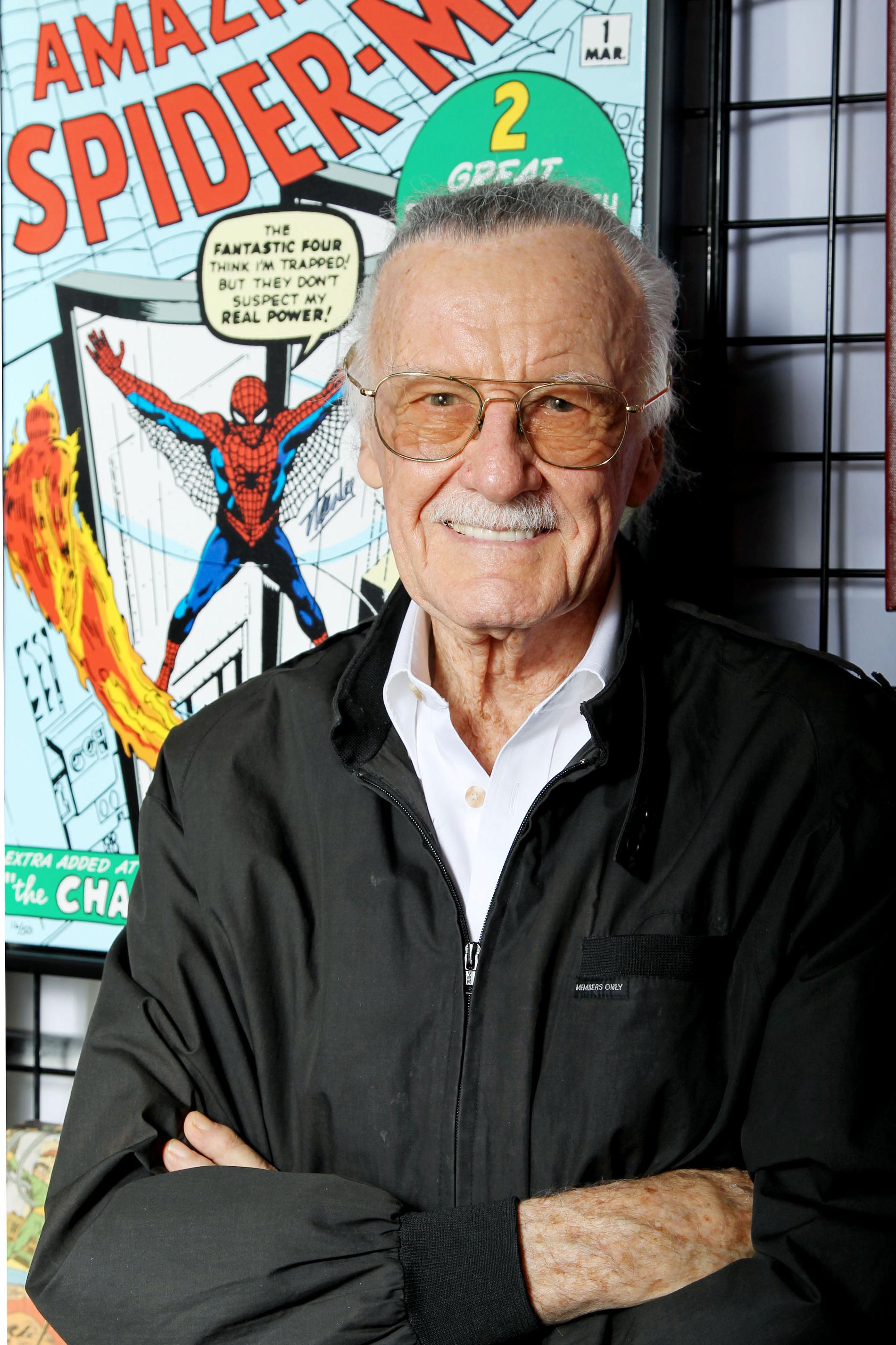 Stan Lee har bland annat skapat serietidningshjältar som Spindelmannen. 