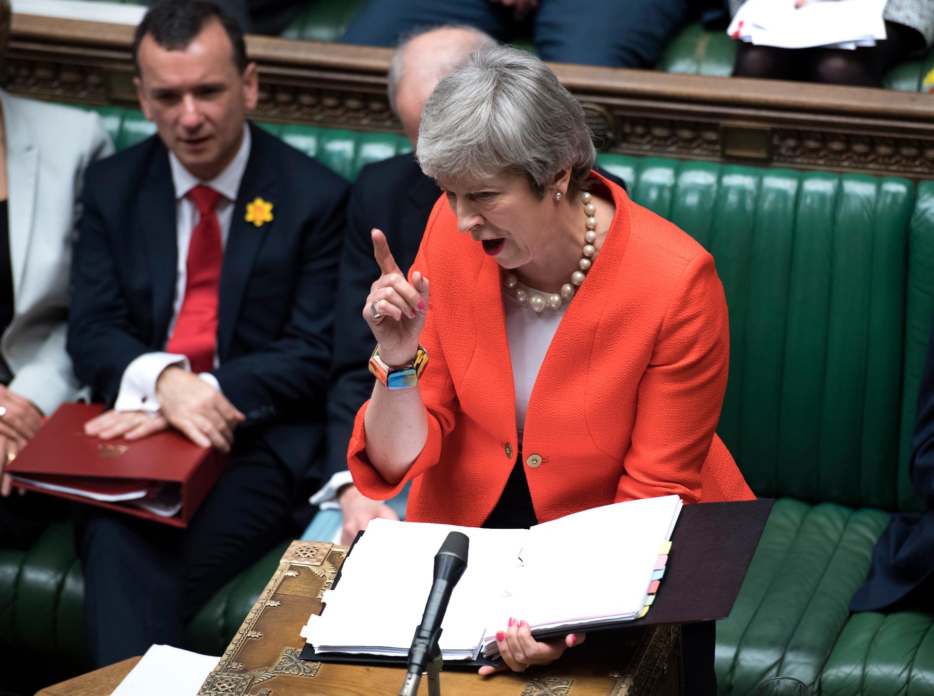 Storbritanniens premiärminister Theresa May behöver övertala många ledamöter i parlamentet för att få igenom sitt utträdelseavtal med EU. Arkivbild.