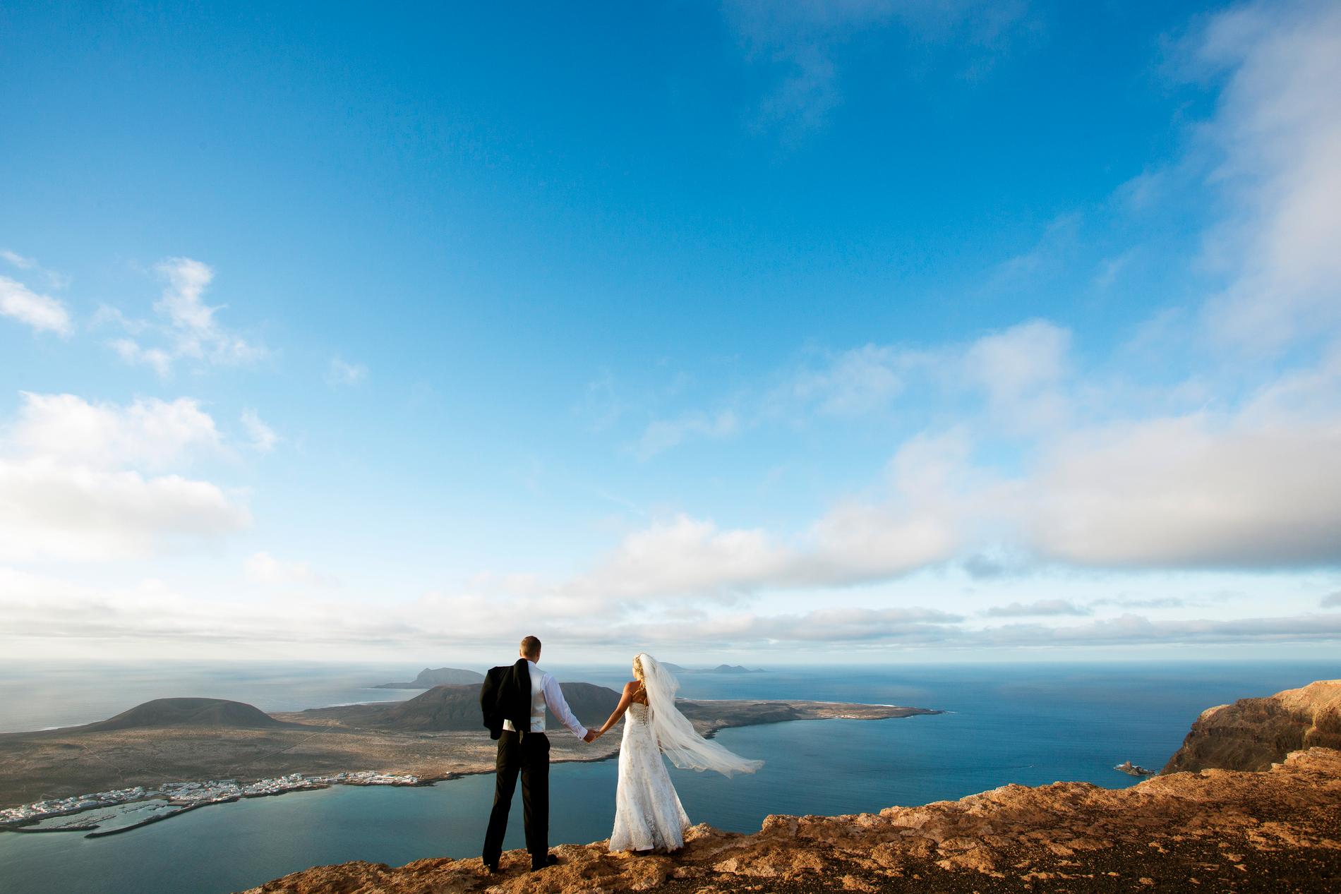På Kanarieöarna finns det fina miljöer för ett bröllop. 