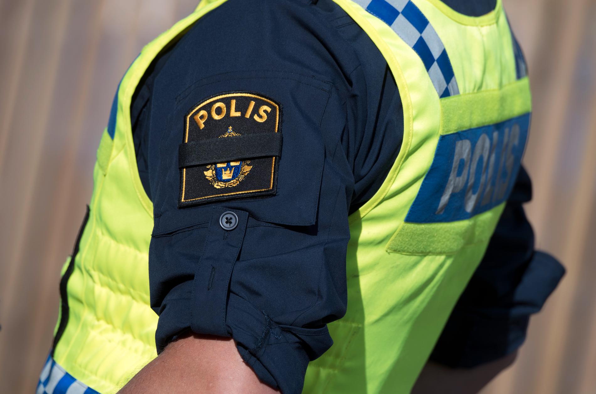 En polis slogs medvetslös i samband med ett bråk i Skövde på onsdagskvällen. Arkivbild.