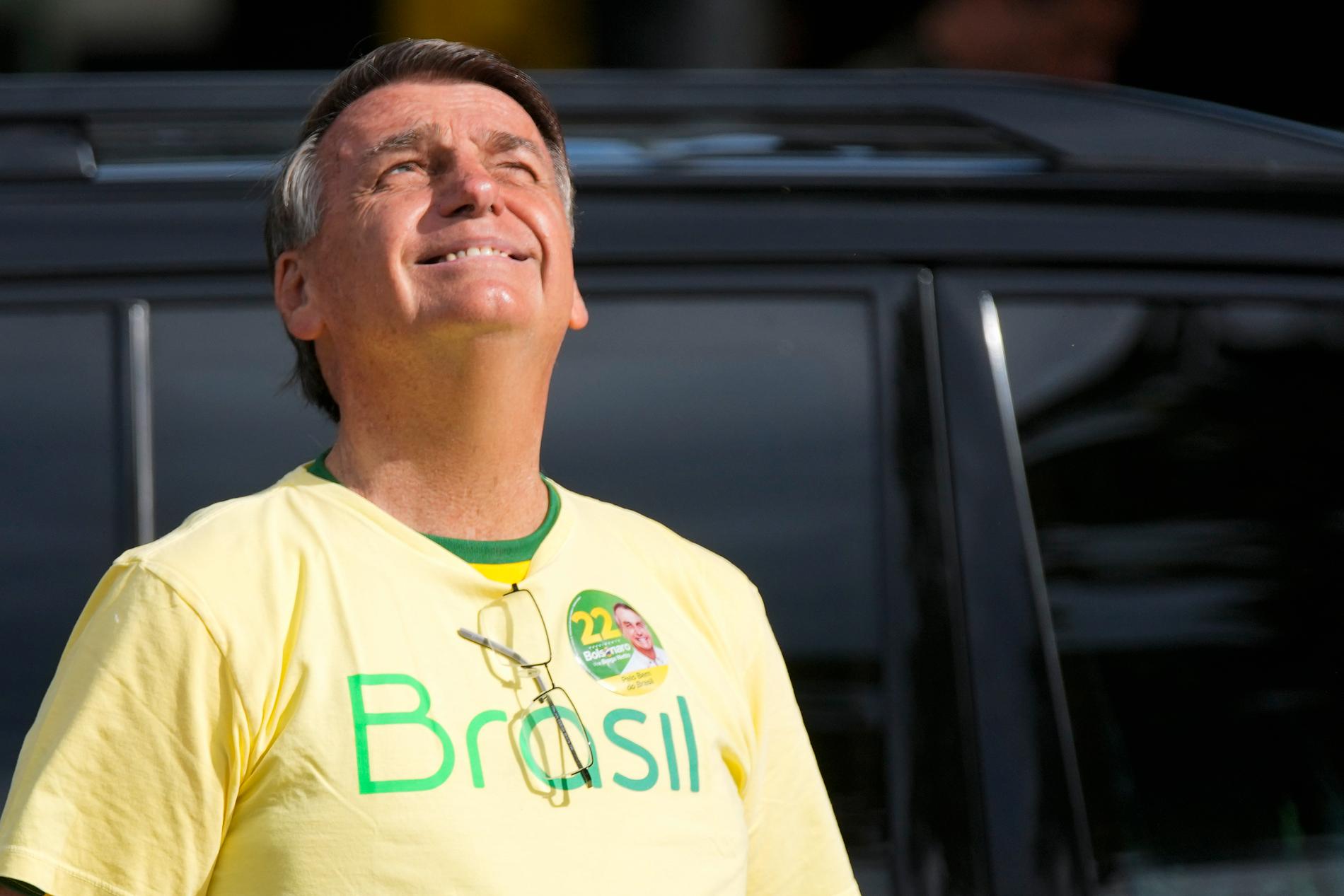 Jair Bolsonaro valde att rösta i sin hemstad Rio. 