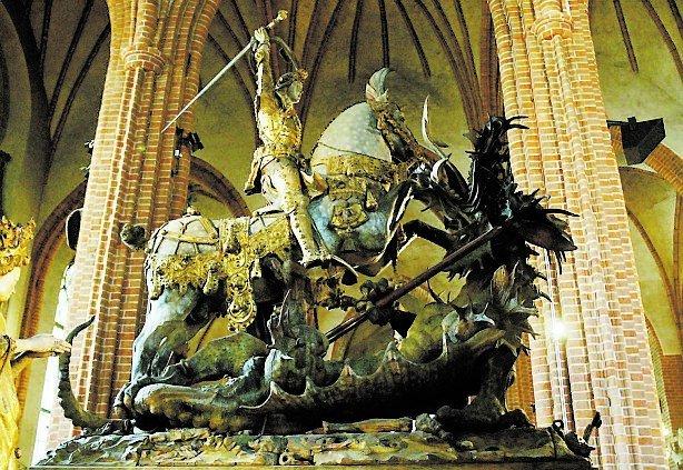 Skulpturen ”Sankt Göran och draken” av Bernt Notke i Storkyrkan.