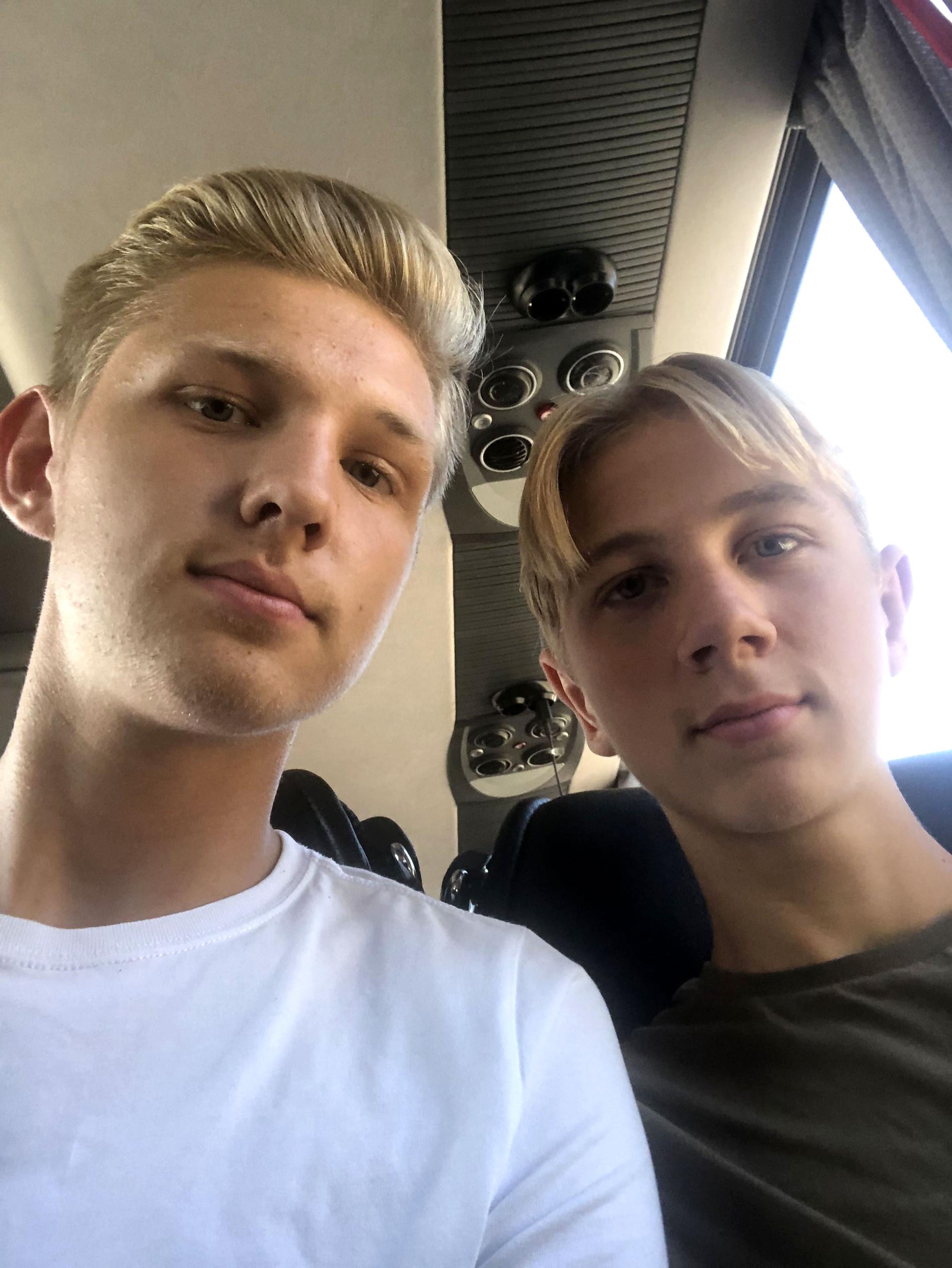 Andreas, 17, och Marcus, 16, resa med Flixbus blev en lång och utdragen historia.