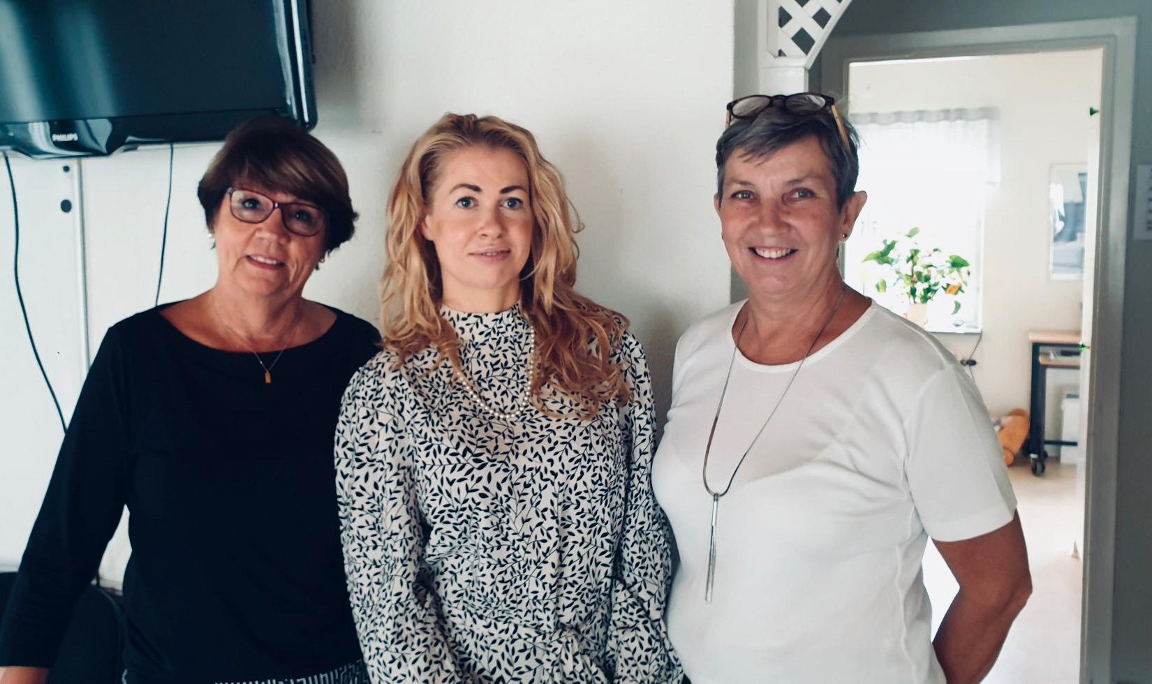 Pernilla Ericson träffar Elisabeth Uddén, jourens ordförande och Anne Saarinen, koordinator och personalvetare.