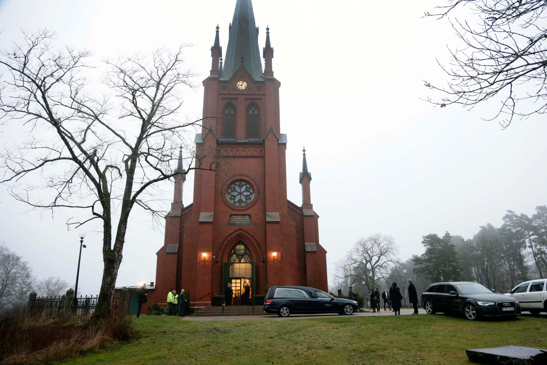 Trollhättans kyrka.