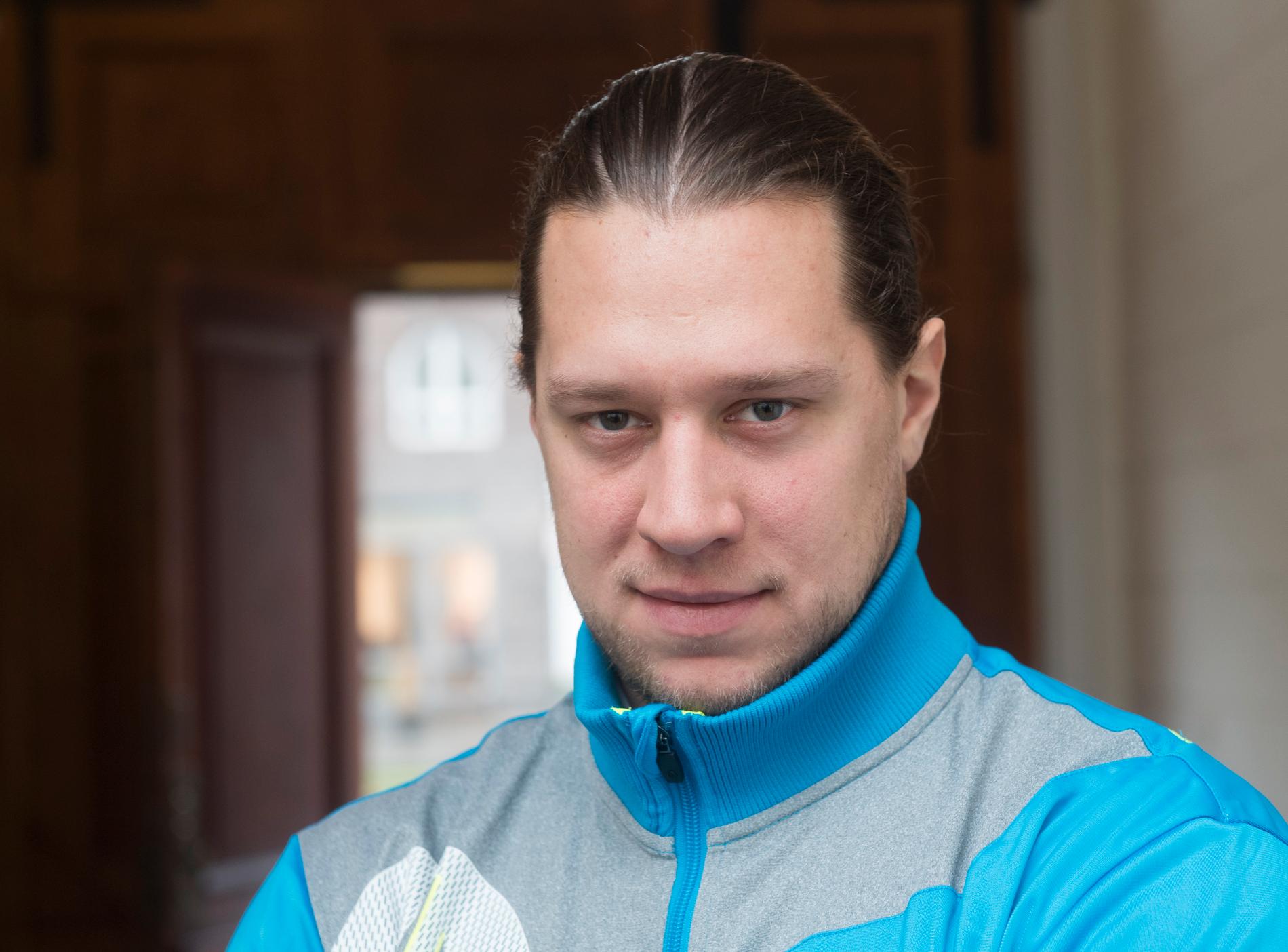 Den tidigare landslagsspelaren i handboll, Mattias Zachrisson, är numera assisterande tränare för Eskilstuna Guif. Nu stängs han av året ut efter otillåten vadhållning. Arkivbild.