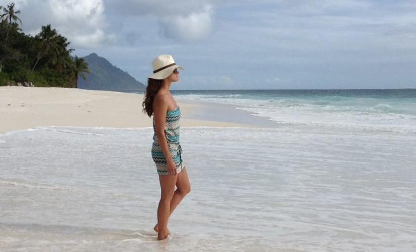 Den här bilden publicerades på Madeleines officiella Facebook-konto tillsammans med texten: ”Enjoying the peaceful ocean...”
