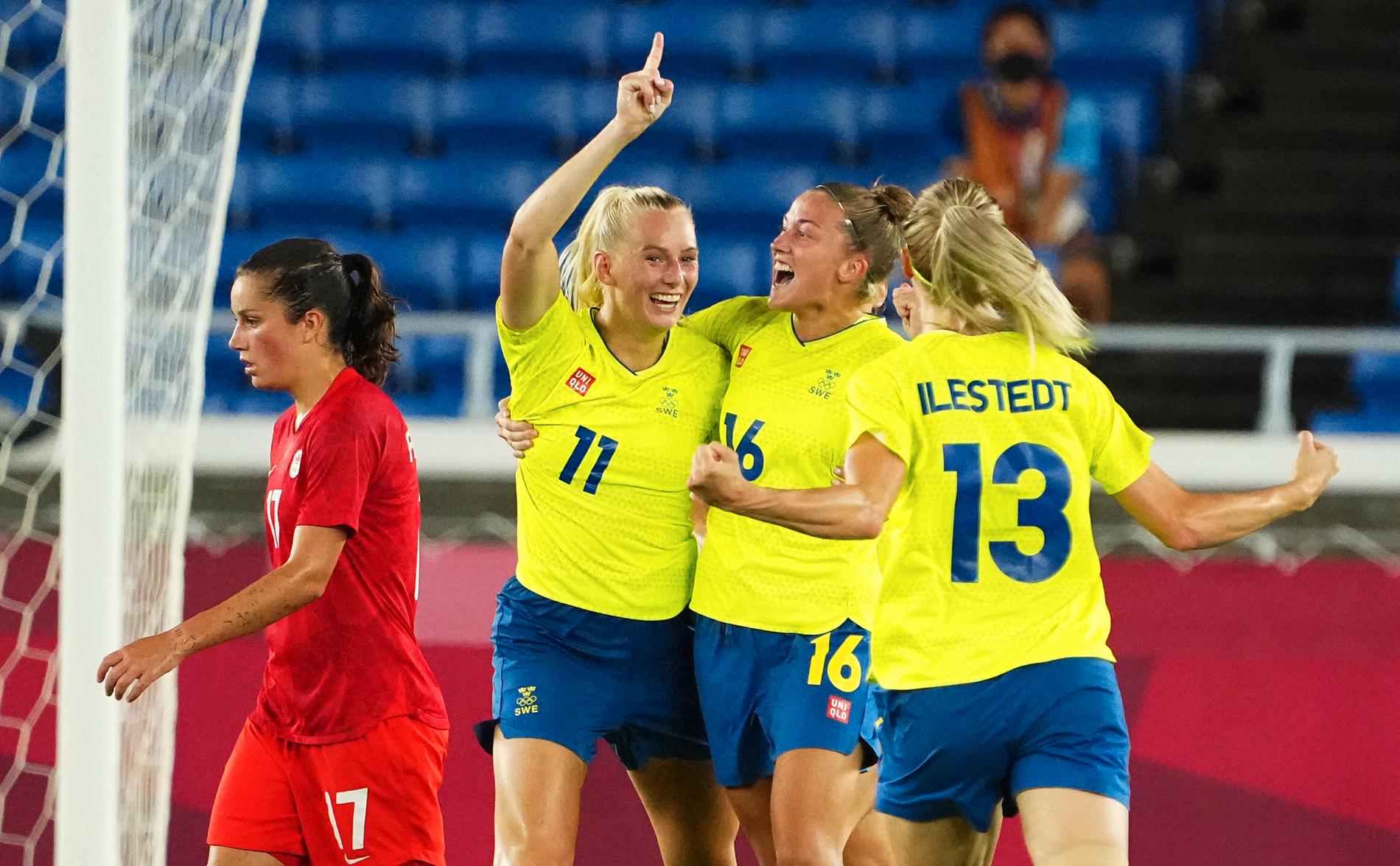 Stina Blackstenius efter Sveriges 1–0-mål i OS-finalen mot Kanada.