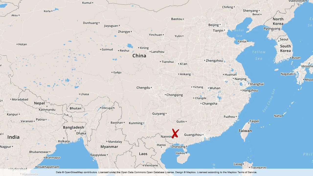 En man som med en kökskniv attackerade tolv barn i regionen Guangxi har avrättats.