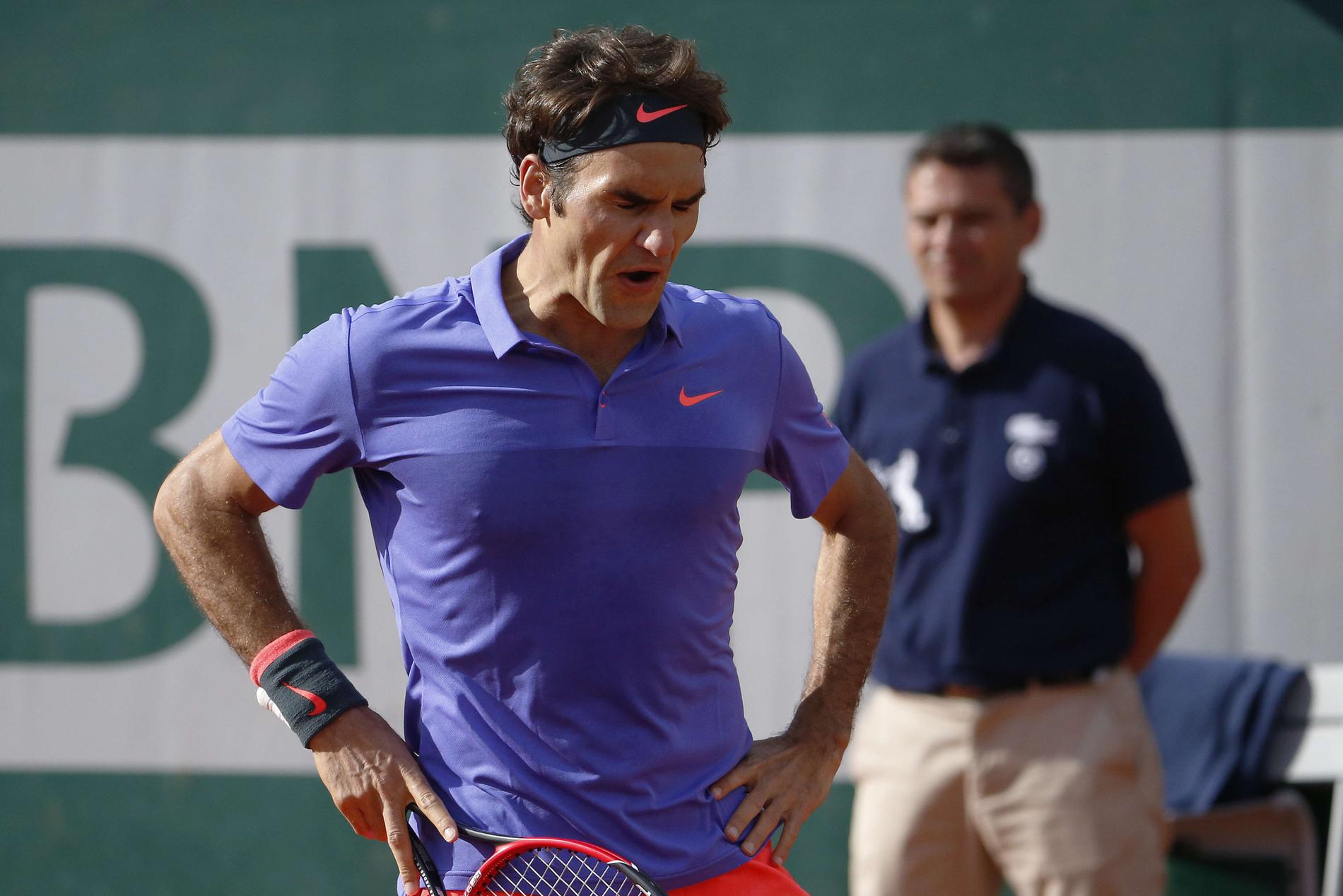 Federer oväntat utslagen.