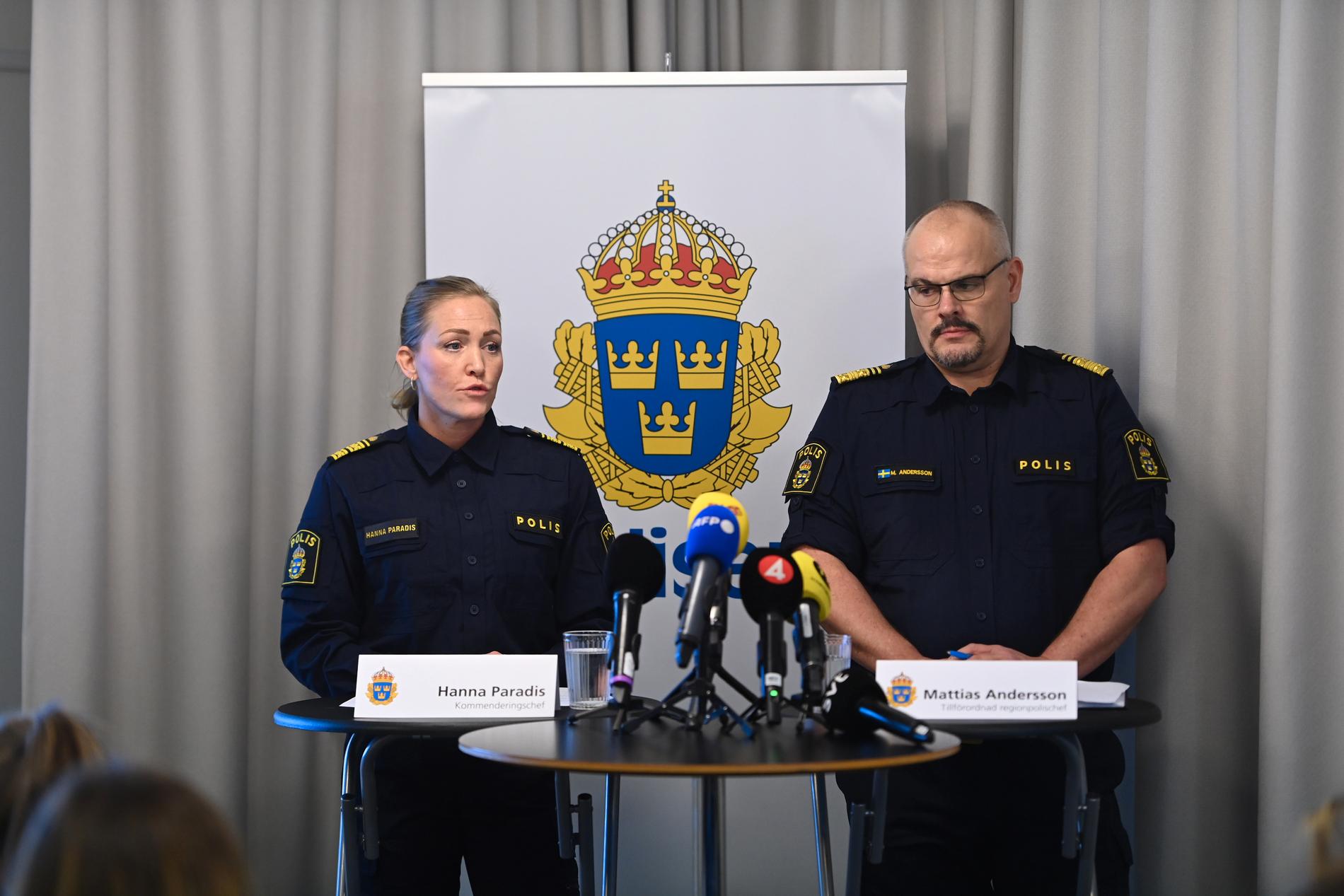 Kommenderingschef Hanna Paradis och Mattias Andersson, tillförordnad polisregionchef i Stockholm.