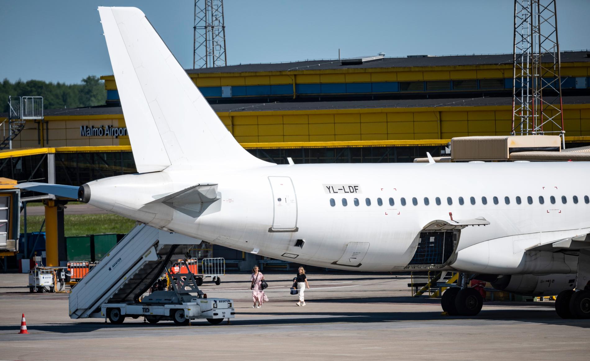 Flera SAS-flygningar under sommaren kommer att trafikeras av Smartlynx. 