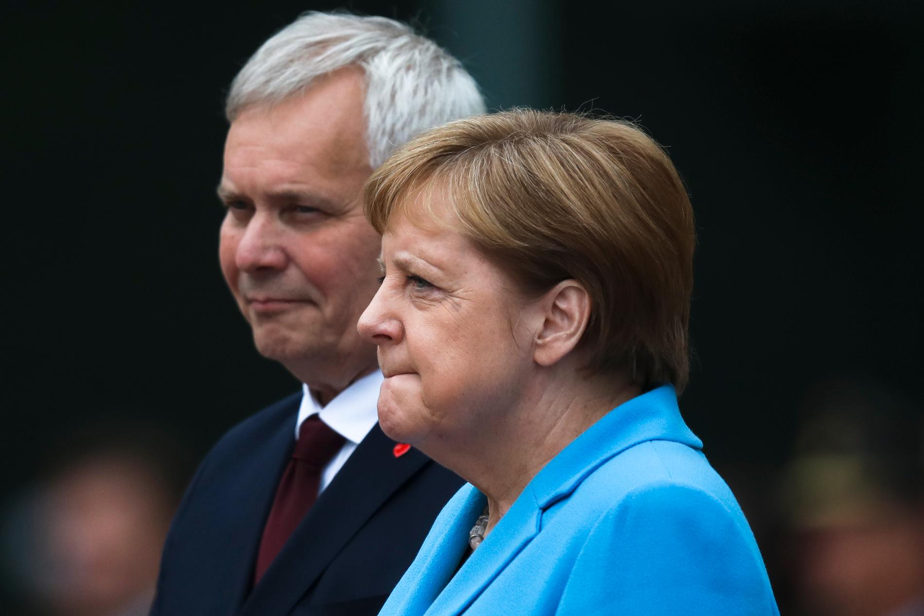 Tysklands förbundskansler Angela Merkel fick ännu ett darranfall vid finländske statsministern Antti Rinnes besök.