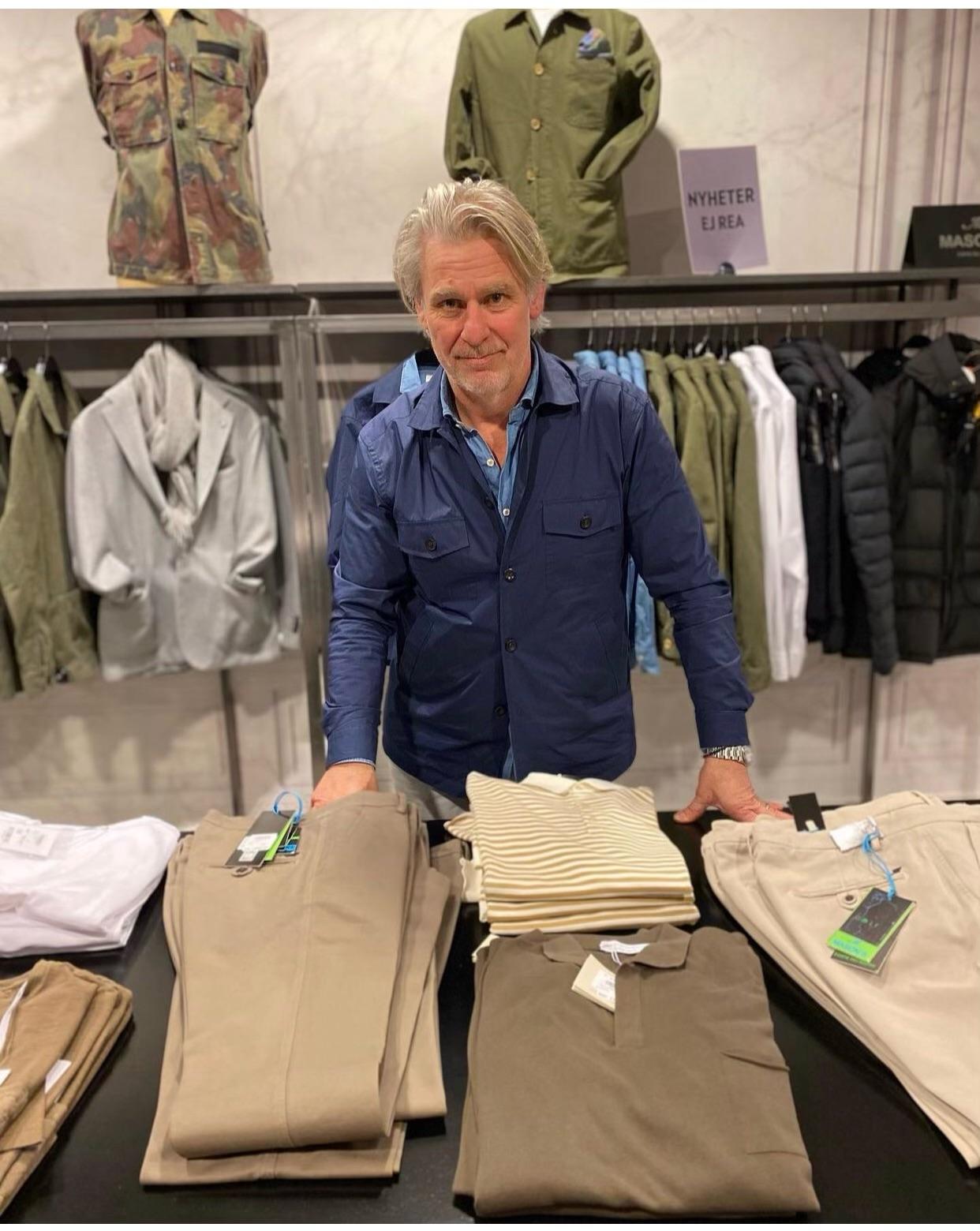 Jens Bergqvist driver klädbutiken Wonder i Varberg. 