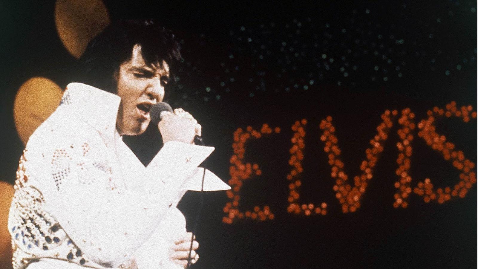 Idolen Elvis Presley, ”The king”, dog 1977.