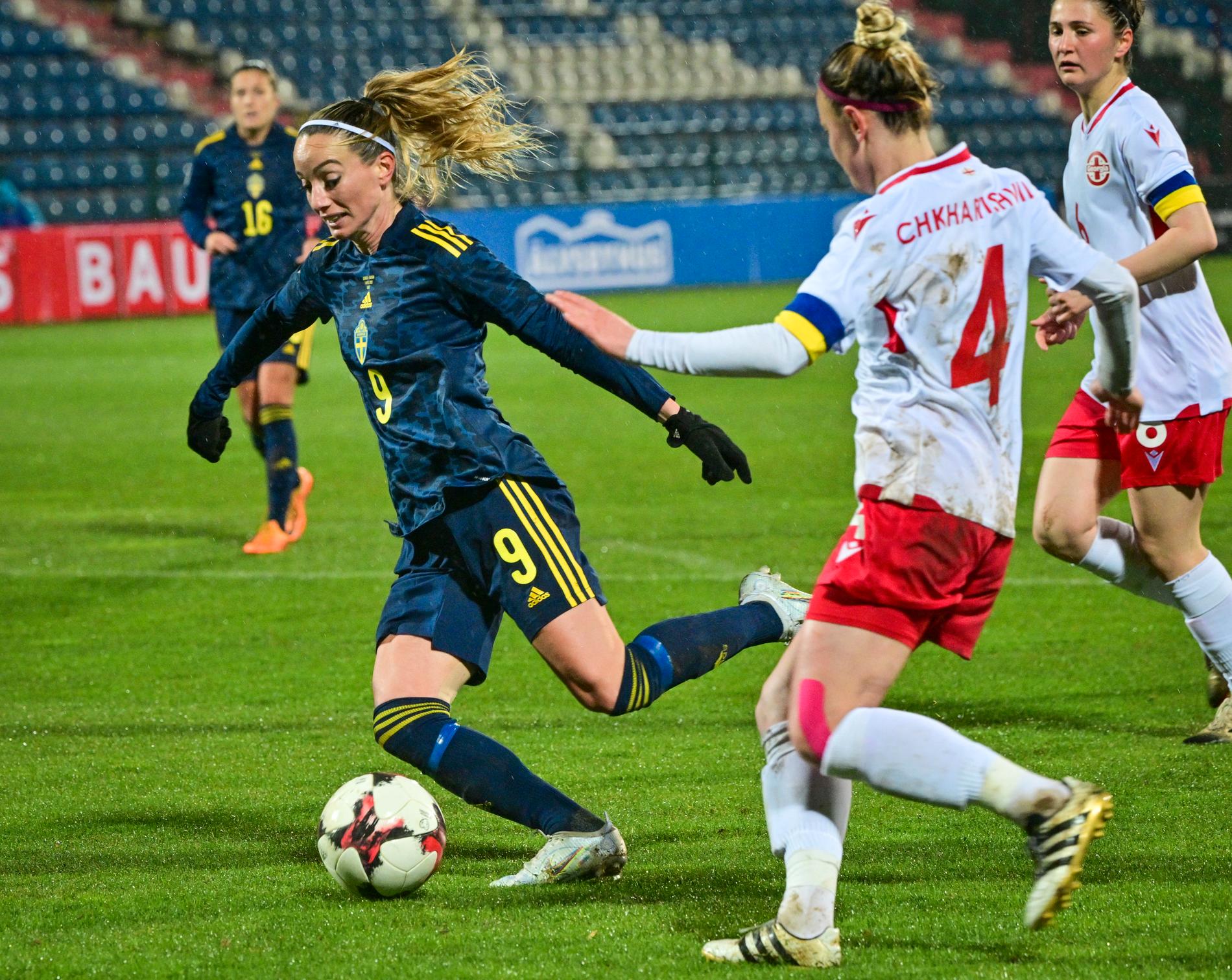 Sveriges Kosovare Asllani under torsdagens VM-kvalmatch (15–0) borta mot Georgien.