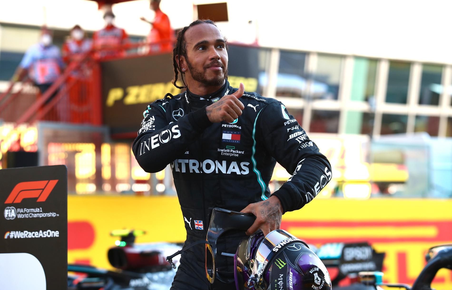 Lewis Hamilton efter sin 90:e GP-loppseger, i Italien den 13 september. 