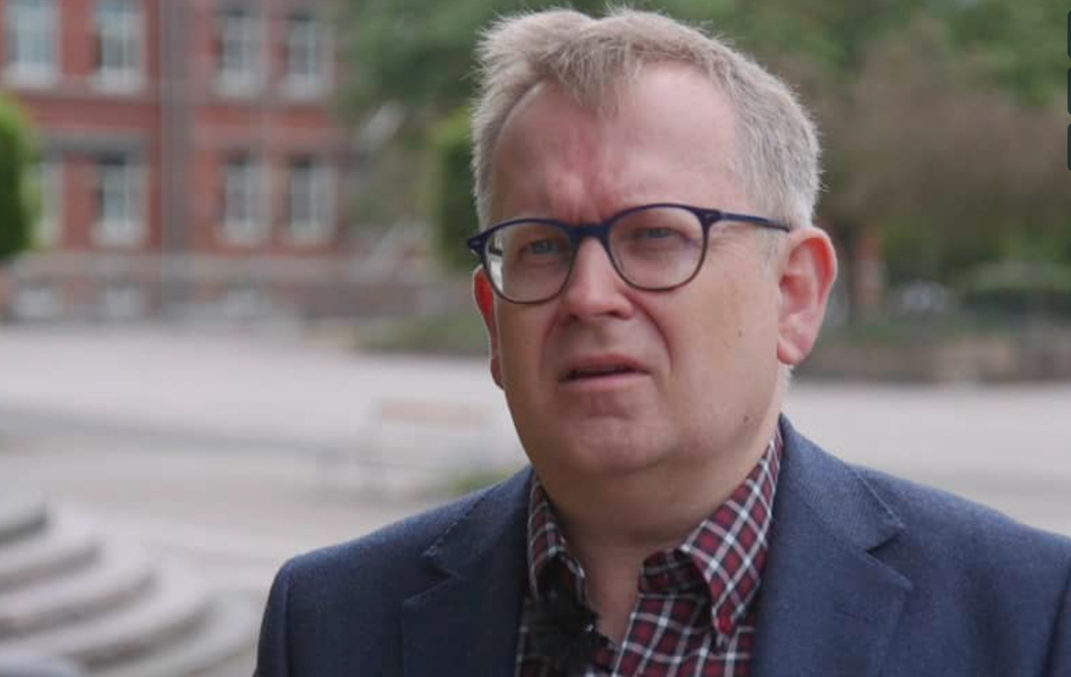 Jörgen Lundälv är mycket kritisk mot polisjakter på barn: Behäftat med stora risker