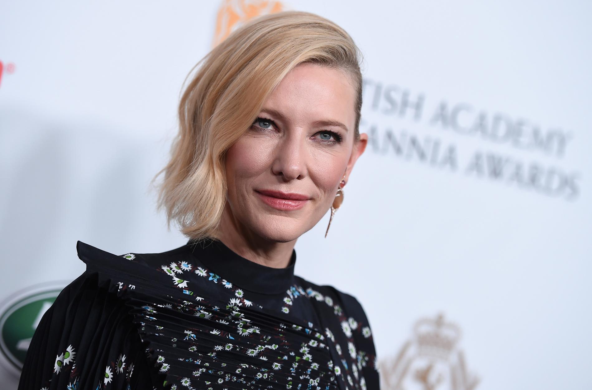 Cate Blanchett råkade ut för en incident under hemkarantänen – med en motorsåg.