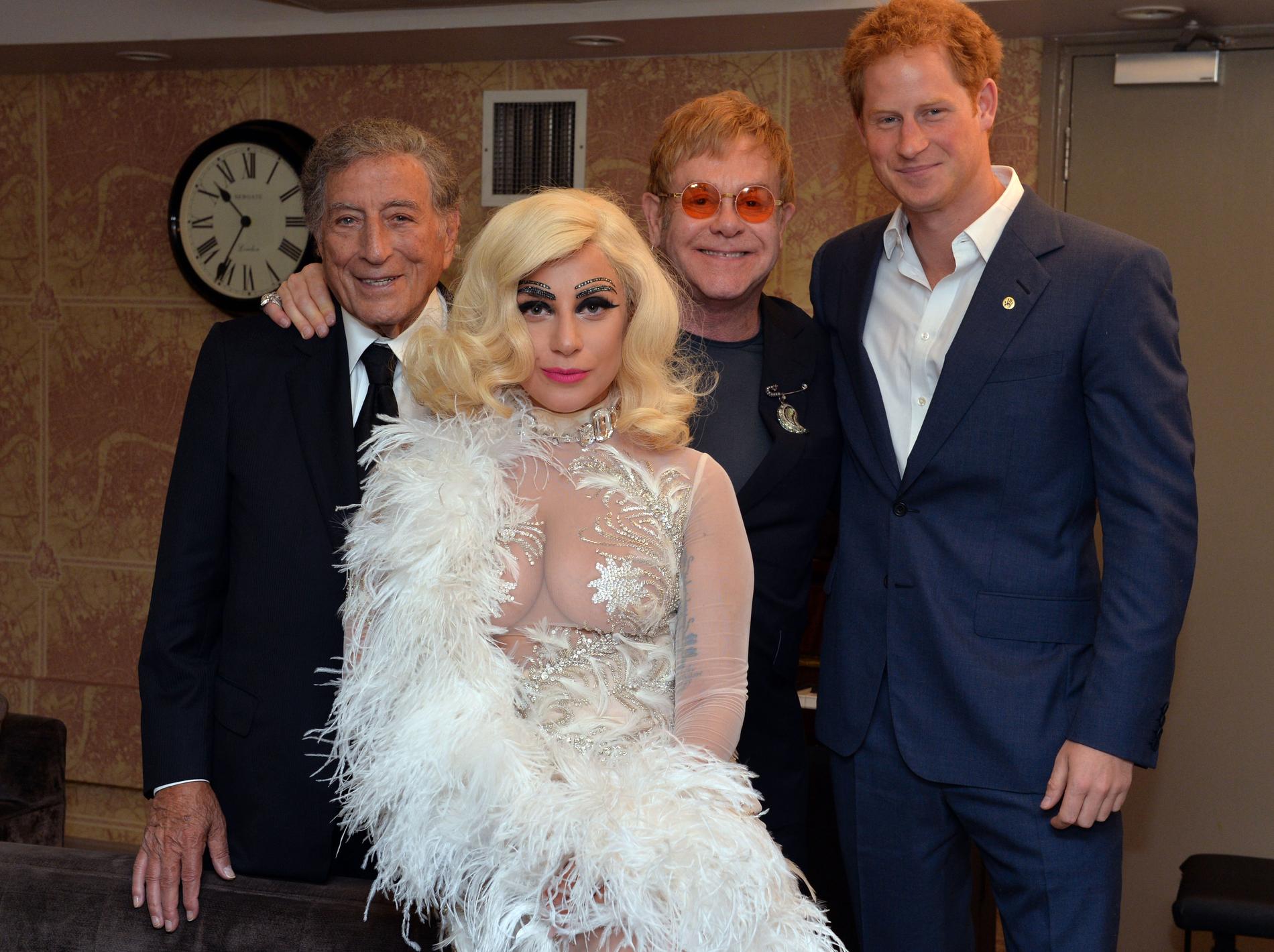 Tony Bennett, Lady Gaga, Elton John och Prins Harry 2015.