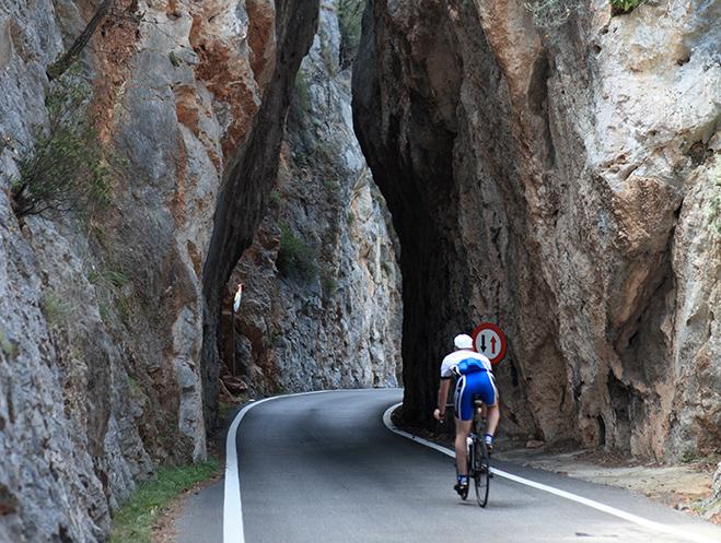 Tramuntanabergen är målet för många Mallorcacyklister.
