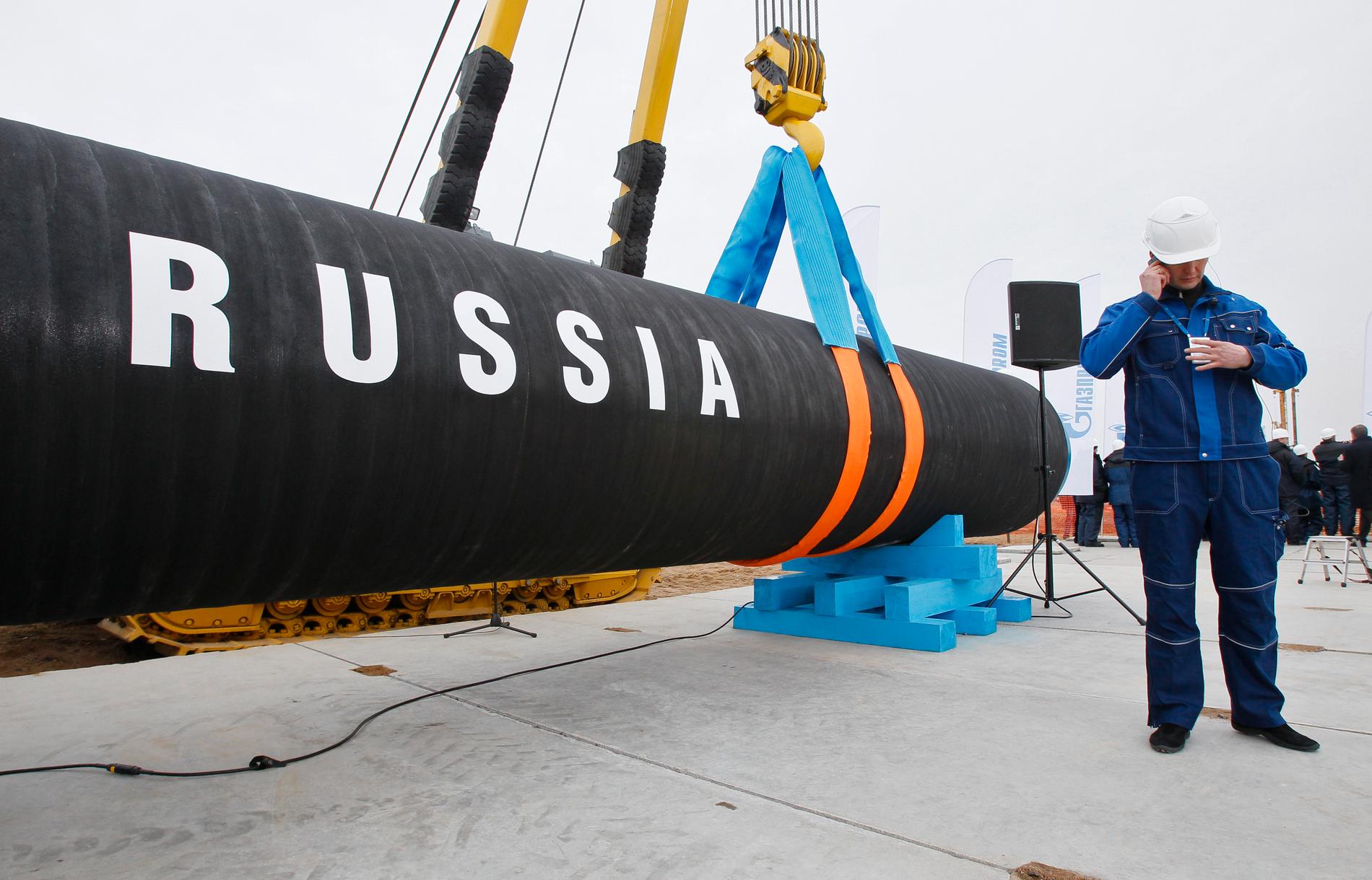 Den ryska gasledningen Nord Stream 2 ska dras på botten av Östersjön nära svenskt territorium.